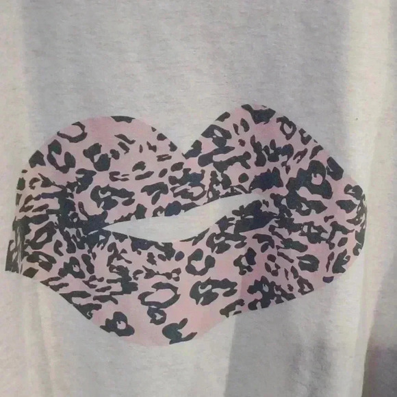 Women's Wildfox crewneck sweatshirt size large - Picture 3 of 4